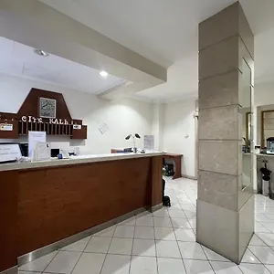 https://city-hall.catania-hotels.net